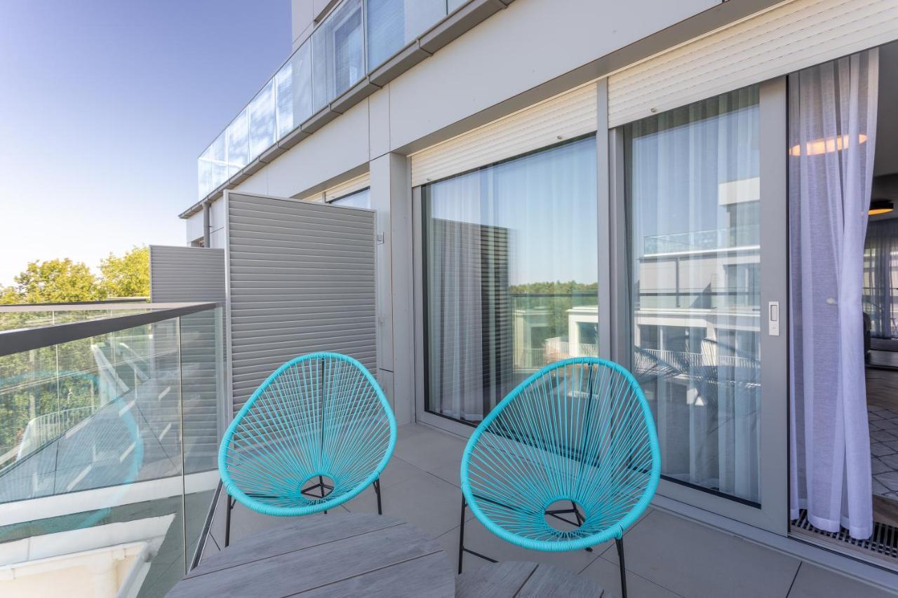 Apartpark - Ambria Apartments シフィノウイシチェ エクステリア 写真