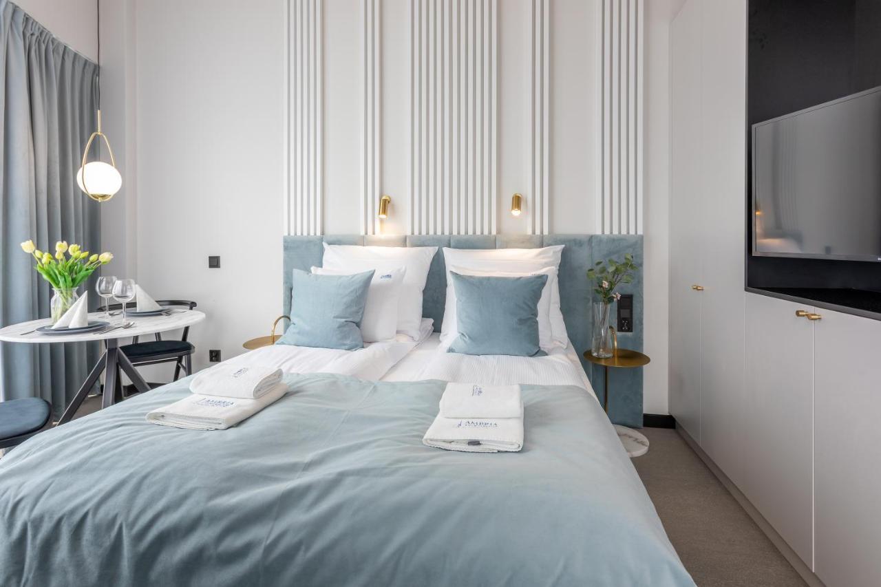 Apartpark - Ambria Apartments シフィノウイシチェ エクステリア 写真