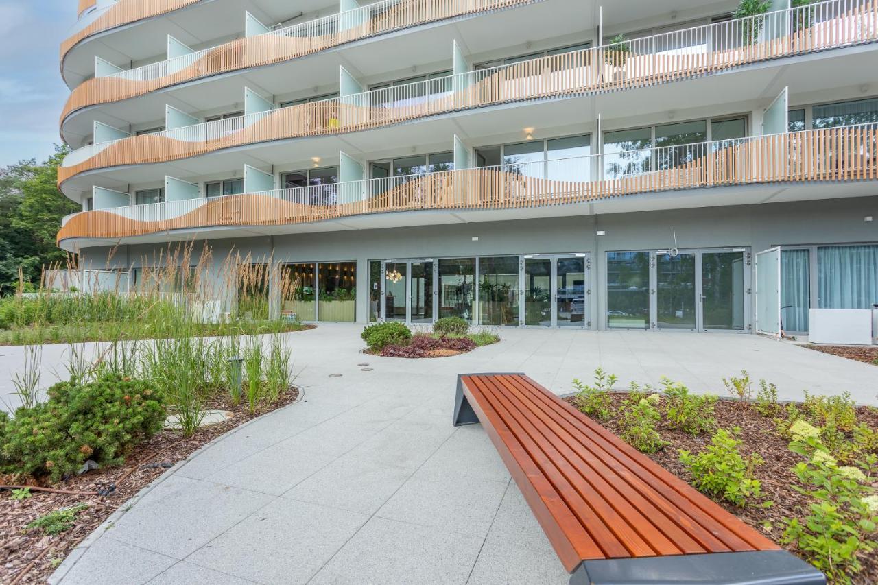 Apartpark - Ambria Apartments シフィノウイシチェ エクステリア 写真