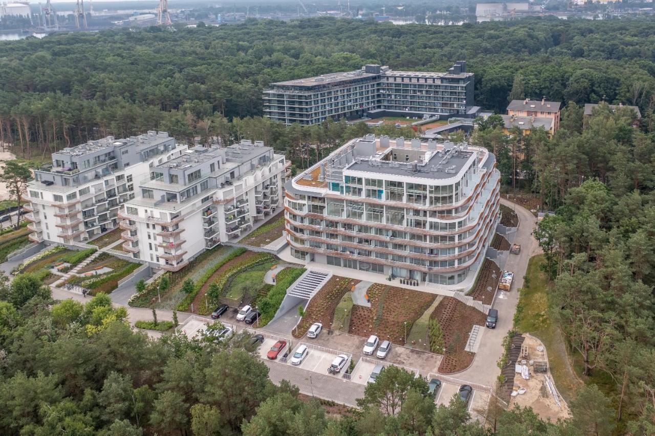 Apartpark - Ambria Apartments シフィノウイシチェ エクステリア 写真