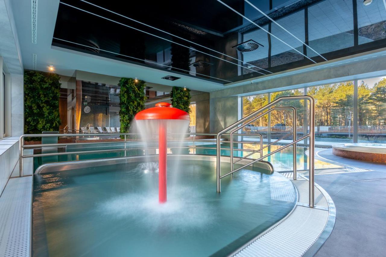Apartpark - Ambria Apartments シフィノウイシチェ エクステリア 写真